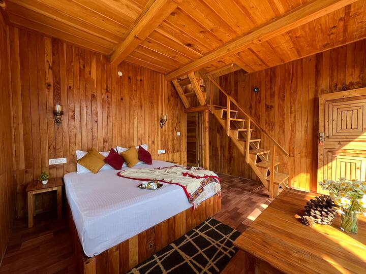Log House Jibhi - Jibhi