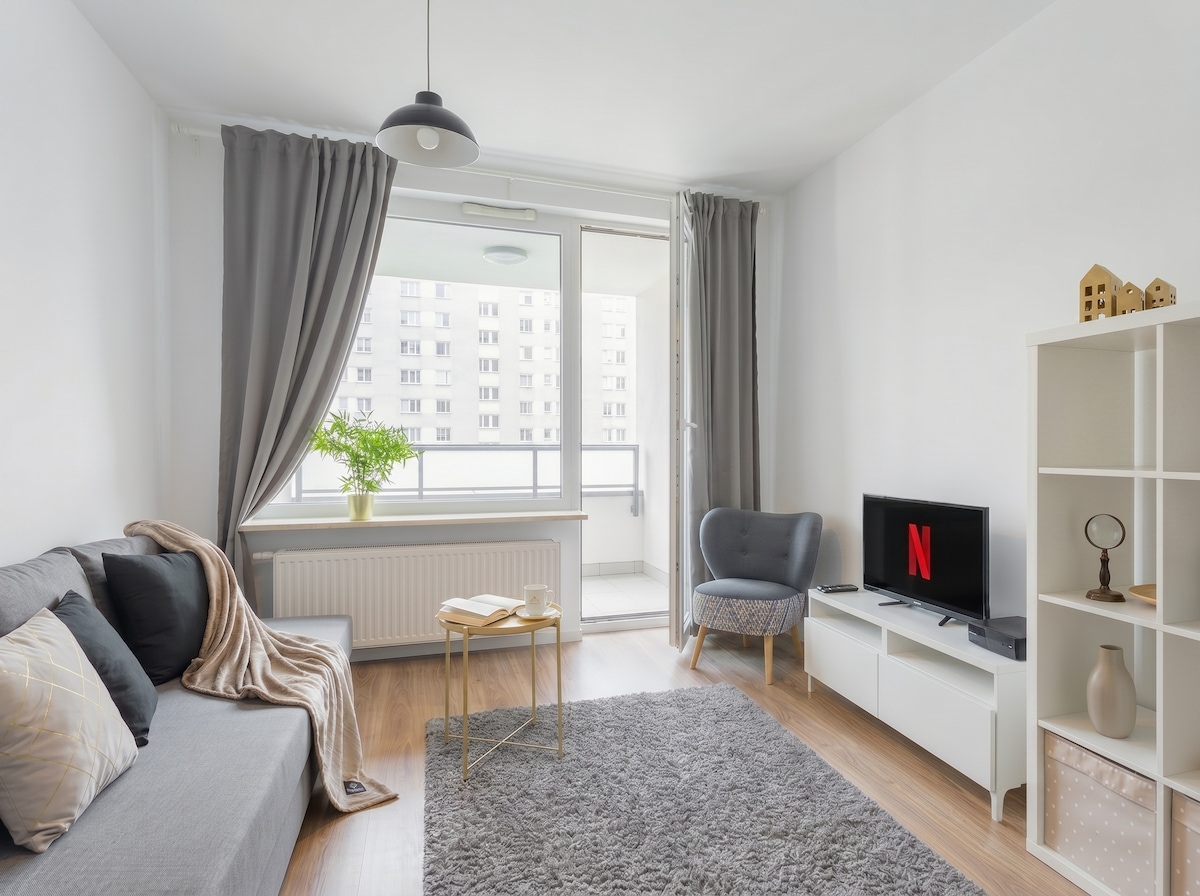Golden Apartments Warsaw - Rondo ONZ - Apartments for Rent in Warsaw ...