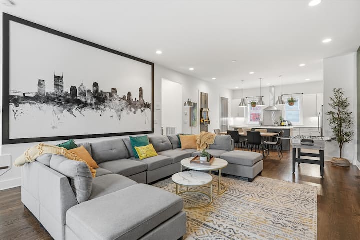 Roof Top Deck With Skyline View - No Bunks - Pet And Kid Friendly - Nashville