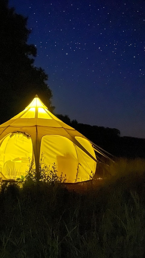 Glamping in the starry sky