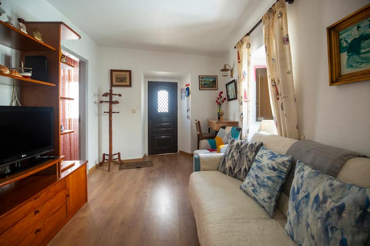 Casa Lourdes - Moradia Típica No Norte Da Vila. - Ericeira