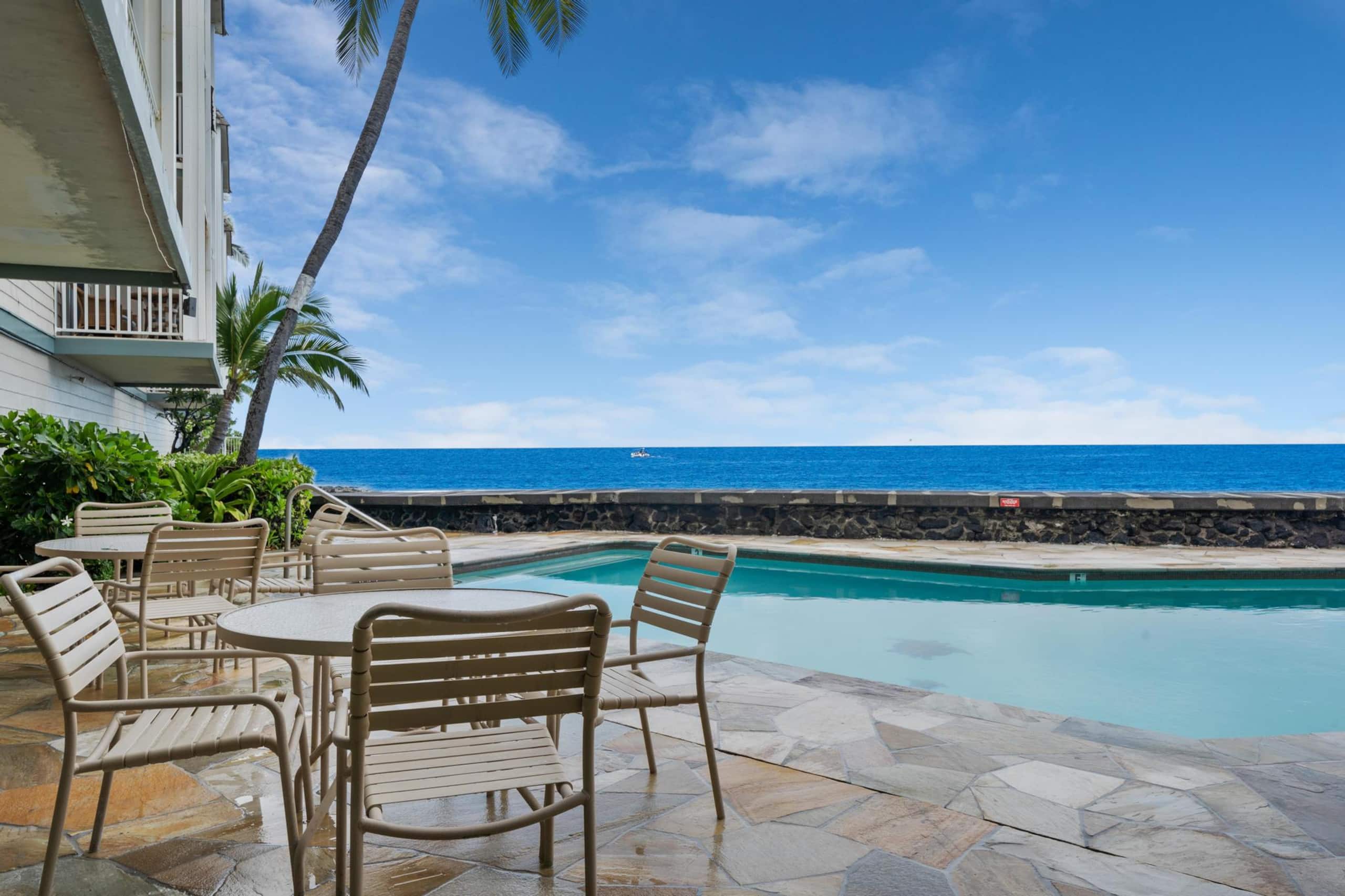 Condo in Kailua-Kona · ★4.6 · 1 bedroom · 2 beds · 1 bath - Image 23