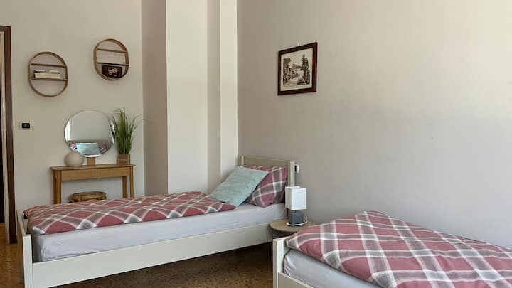 Segundo dormitorio con 2 camas individuales