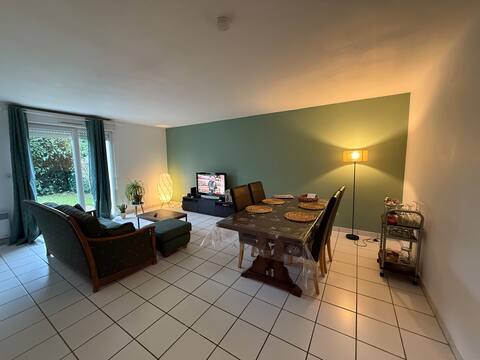 Entire house - Private Parking/Garden near Le Mans