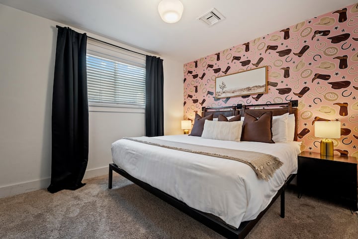 Comfy King bed
