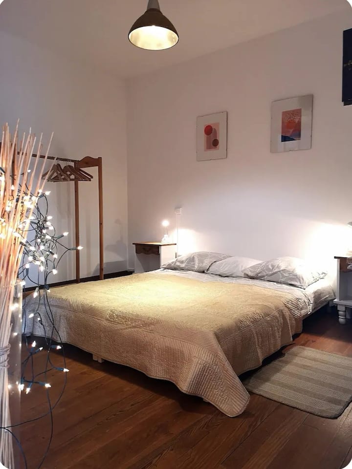 Habitación «dorada»: 160x190 cm