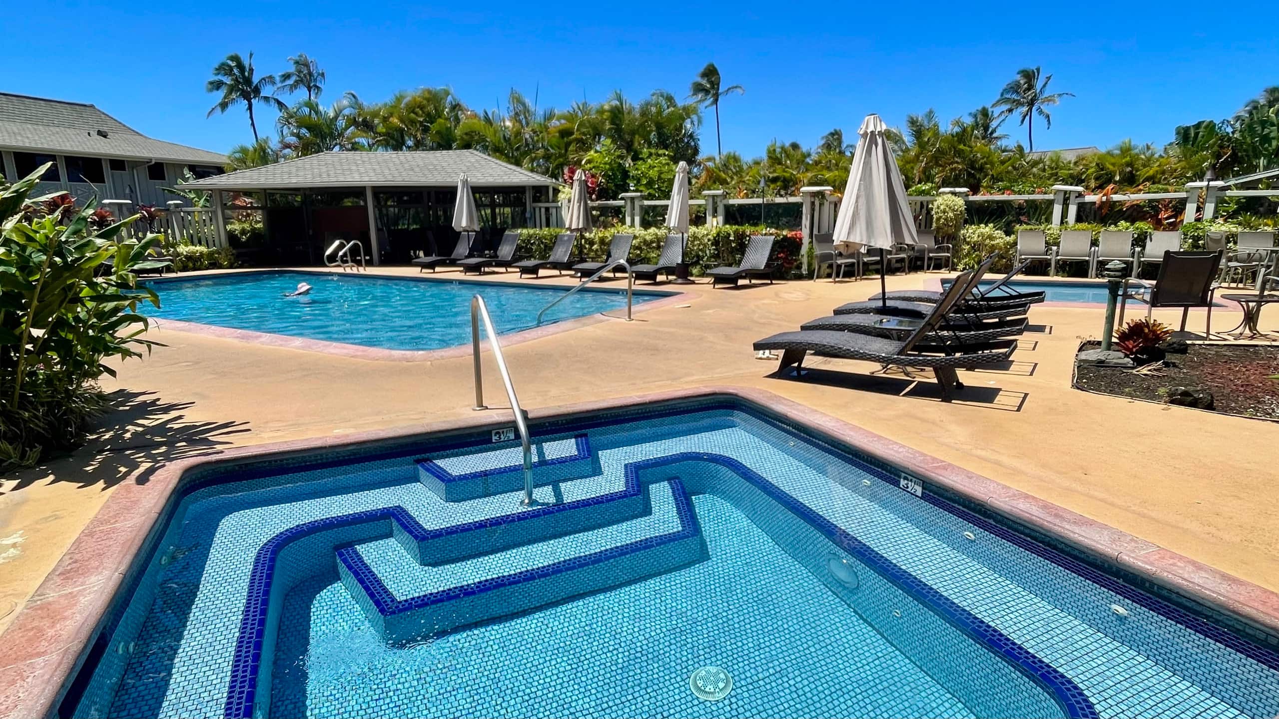 Lovely 1 Bedroom Condo with Garden and Ocean Views - Photo 64