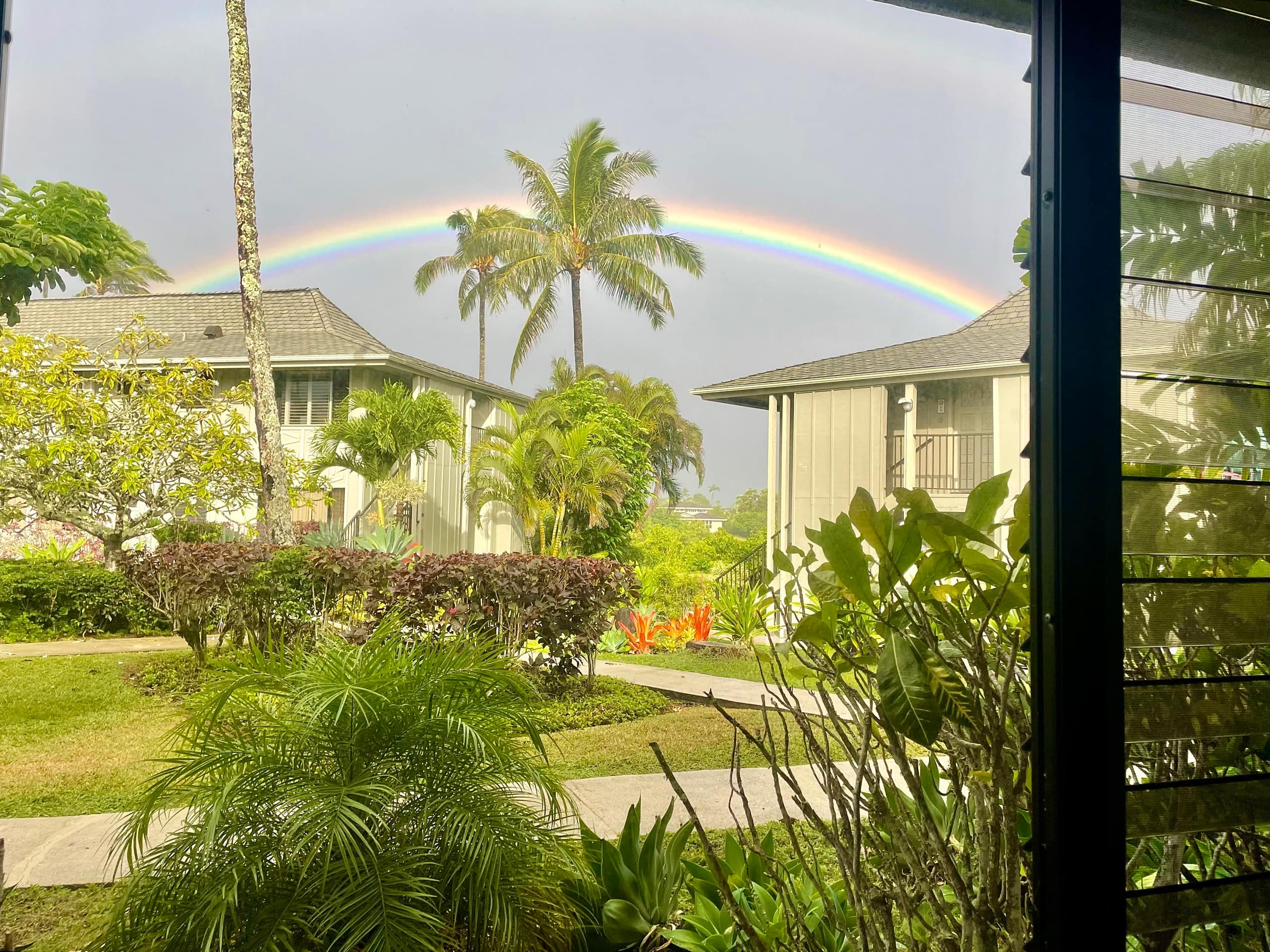 Lovely 1 Bedroom Condo with Garden and Ocean Views - Photo 24