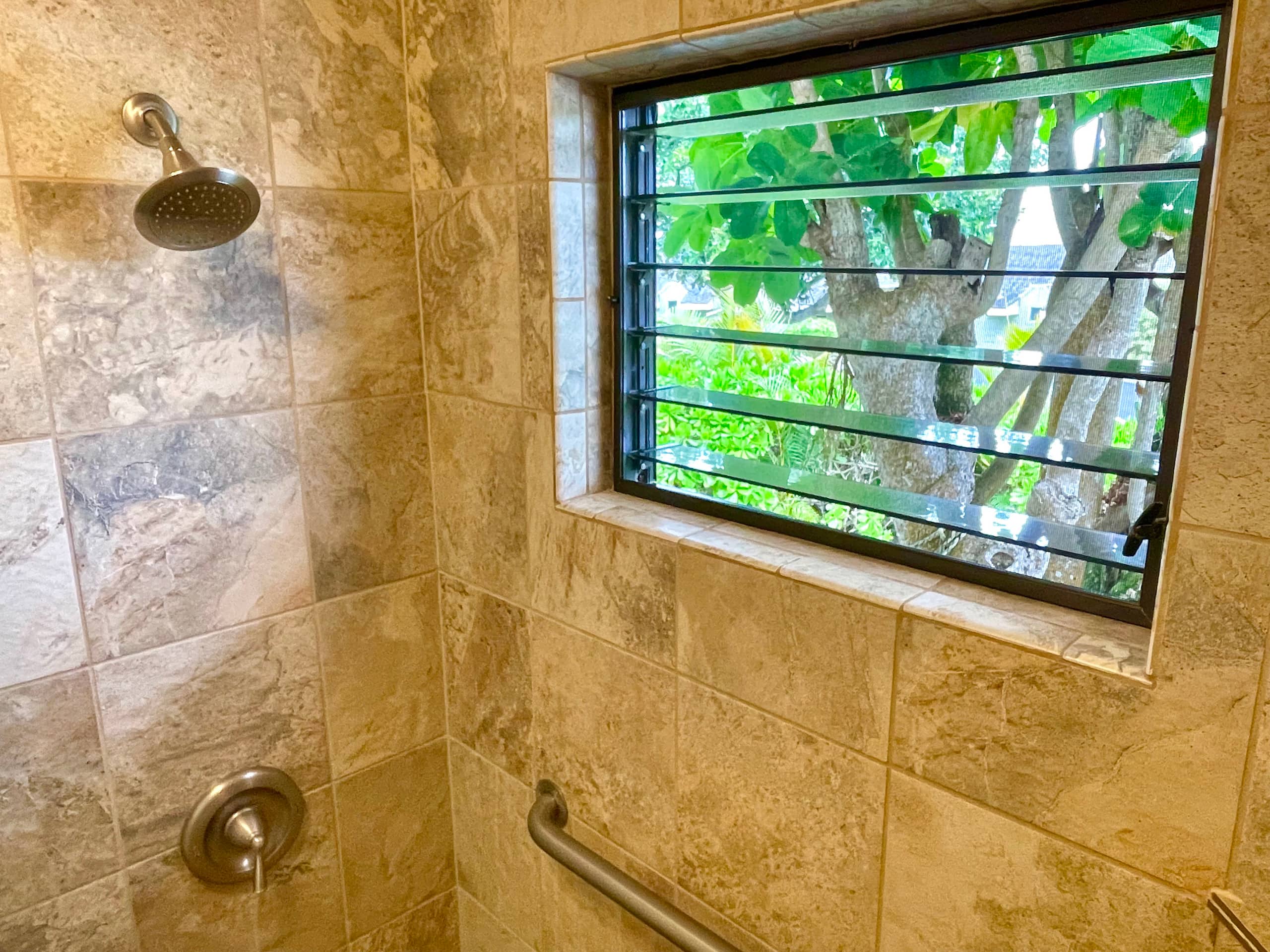 Lovely 1 Bedroom Condo with Garden and Ocean Views - Photo 31