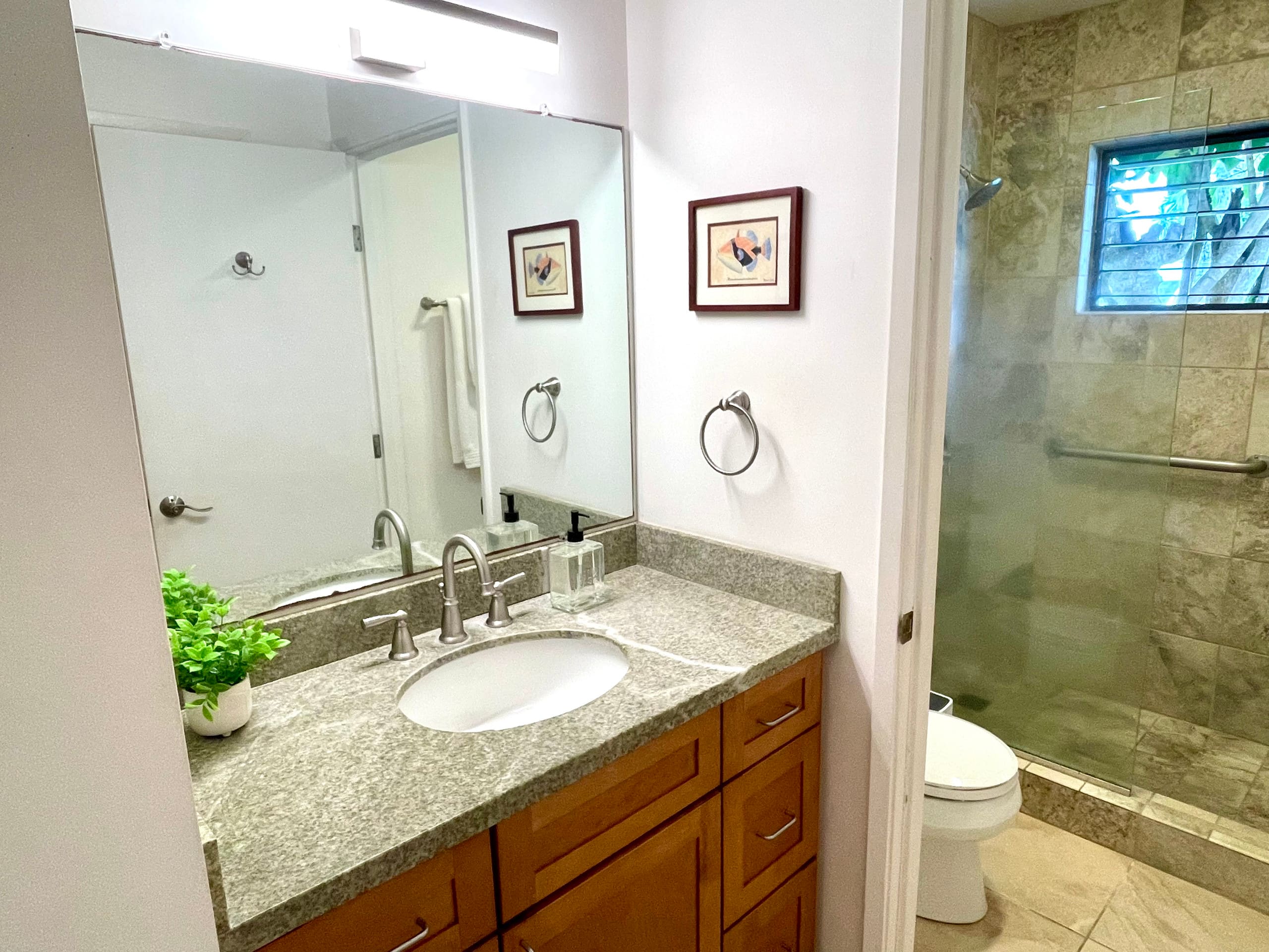 Lovely 1 Bedroom Condo with Garden and Ocean Views - Photo 29