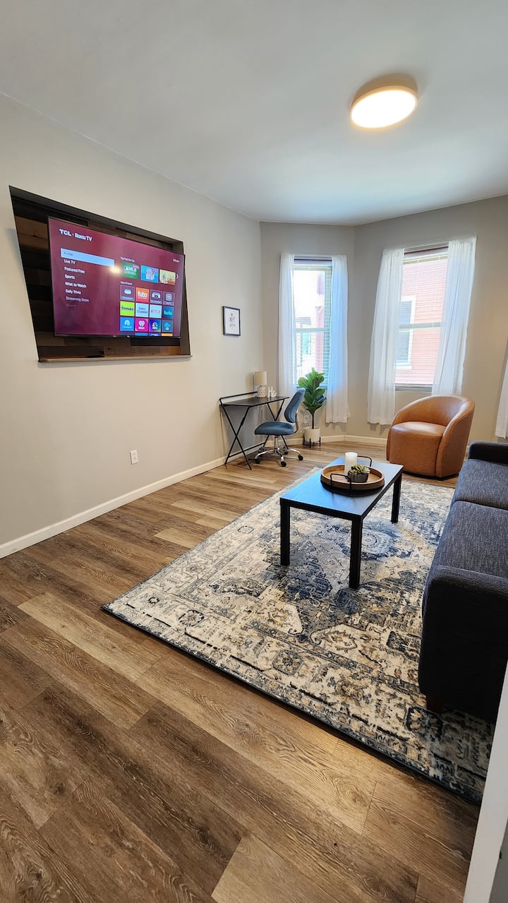 1 Bed Apt W/w&d, Sleeps 4, Off Street Parking - Quincy, IL
