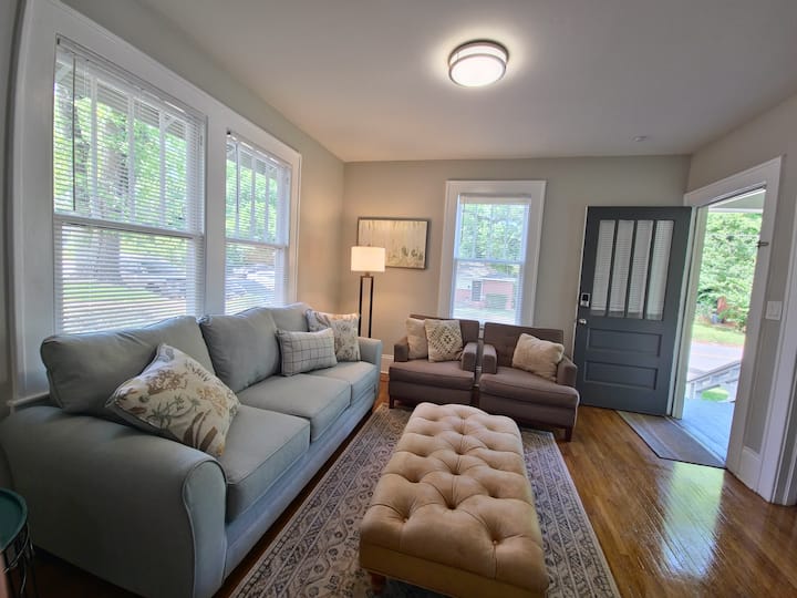 Two Kings Abode - Charlotte, NC