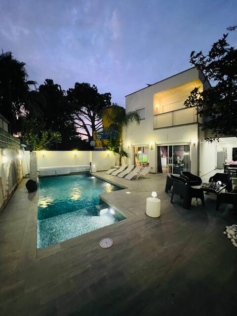 Beautiful Villa with Pool
