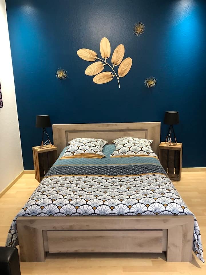 საძინებელი 1