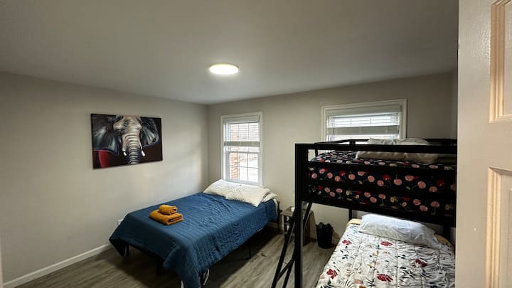 غرفة النوم 2