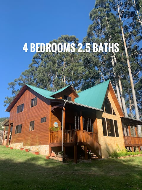 Valle Hideaway Lodge 4 bedrooms 7 beds, 2.5 bathrooms