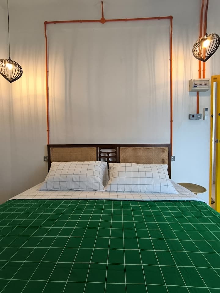 საძინებელი 1