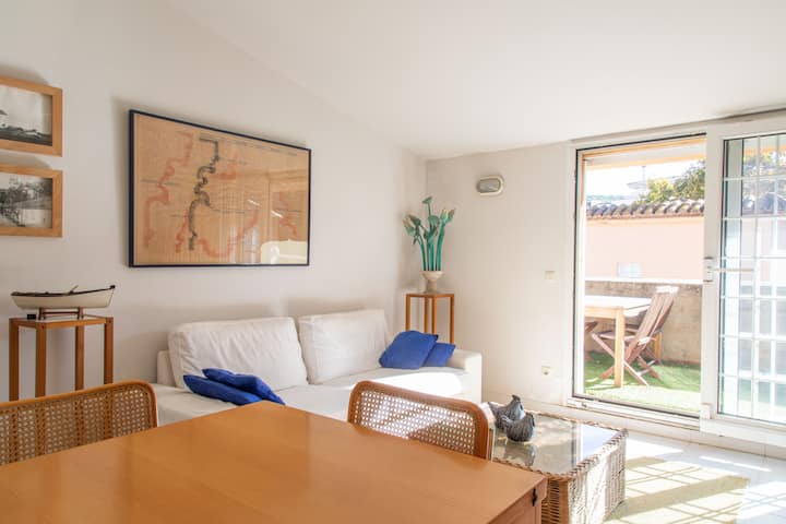 Apartamento A Pie De Playa. - Palamós