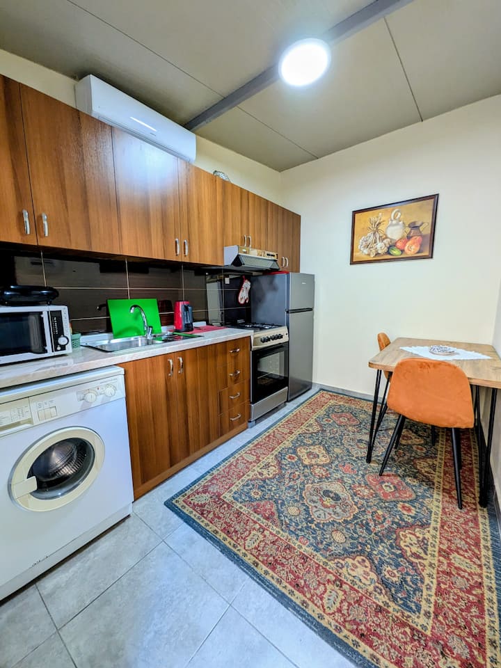 Edi Tiny Home ,New Bazaar - Tirana
