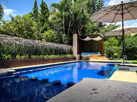 Amazing house in Hacienda Viveros de Cocoyoc
