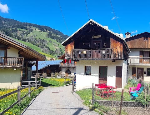Popular Airbnb listing: Chalet la Garette, Arêches in Beaufort