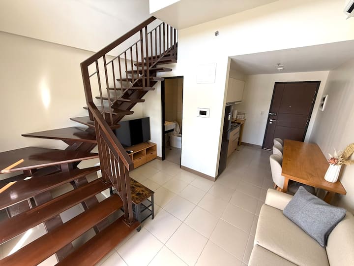 Your Lofty Stay In The Heart Of Iloilo! - Iloílo