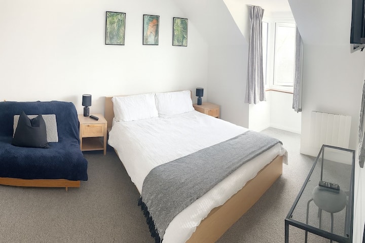 Beautiful 2 Bed Maisonette With Locked Parking - Dawlish Warren