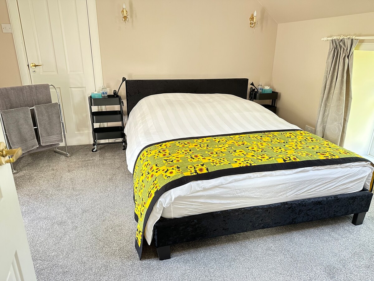 Спална соба 1 - Прв кат - брачен кревет