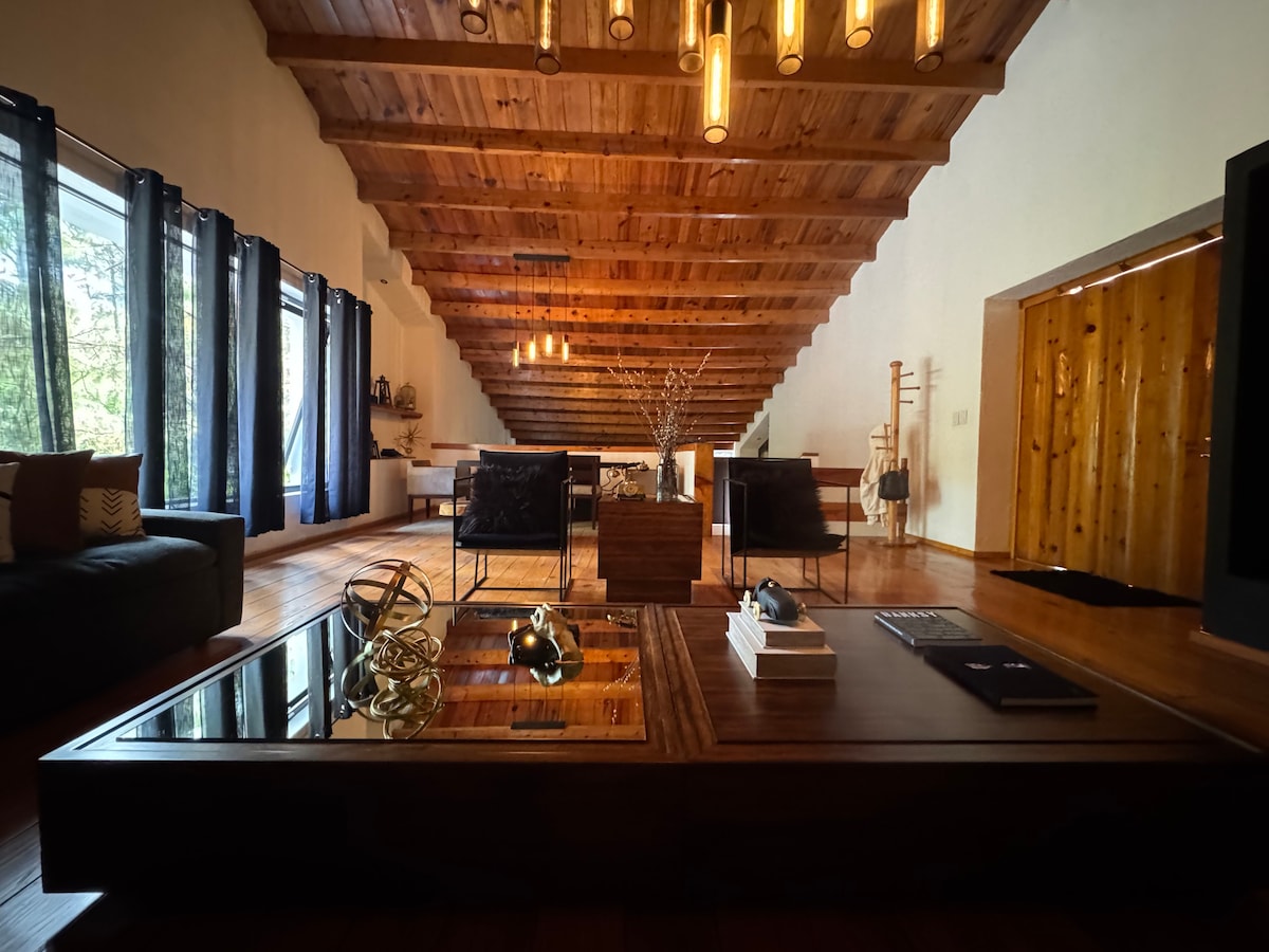 4BR Villa in Valle de Bravo — 4 bedroom vacation rental in Valle de Bravo