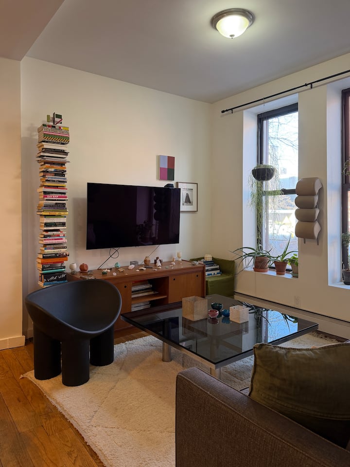 Large Private Bedroom In Brooklyn Brownstone - New York