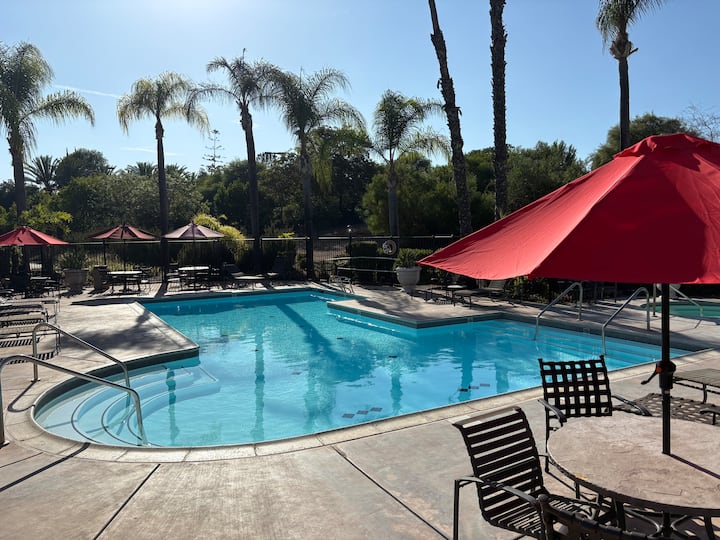 Lovely 1-bedroom Condo, Centrally Located - El Cajon, CA