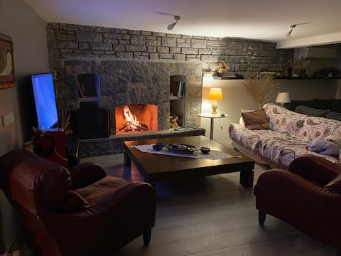 Top performing Airbnb: Private Pier Seaside Villa | Fireplace & Pool in Kartal