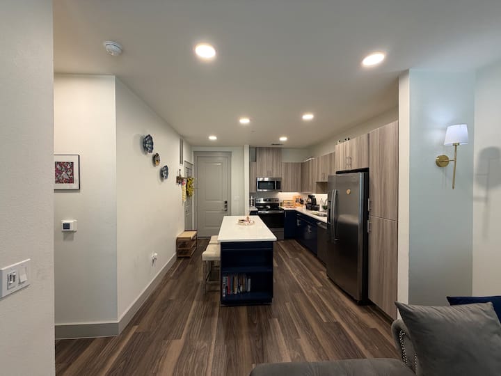 Resort Style Living - Carrollton, TX