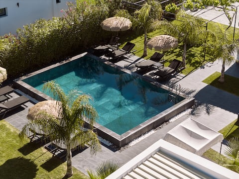 Sonel Luxury Villa, a Grandiose Family  Retreat