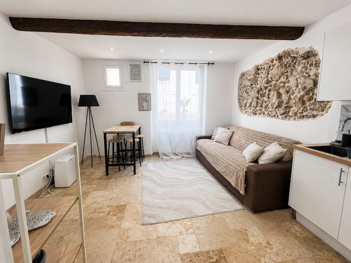 Charmant 2 Pièces Rénové  Vieil Antibes - Juan-les-Pins