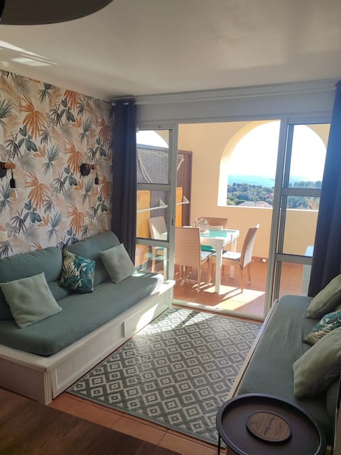 Popular Airbnb listing: 2-bedroom apartment, Cap Esterel, terrace, sea view in Saint Raphaël