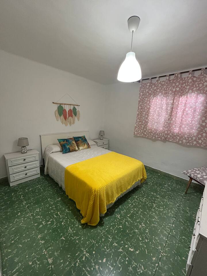 غرفة النوم 1