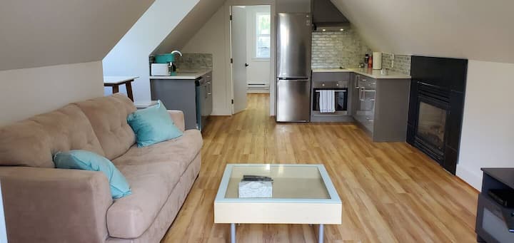 1-bedroom Loft Style Suite - サレー