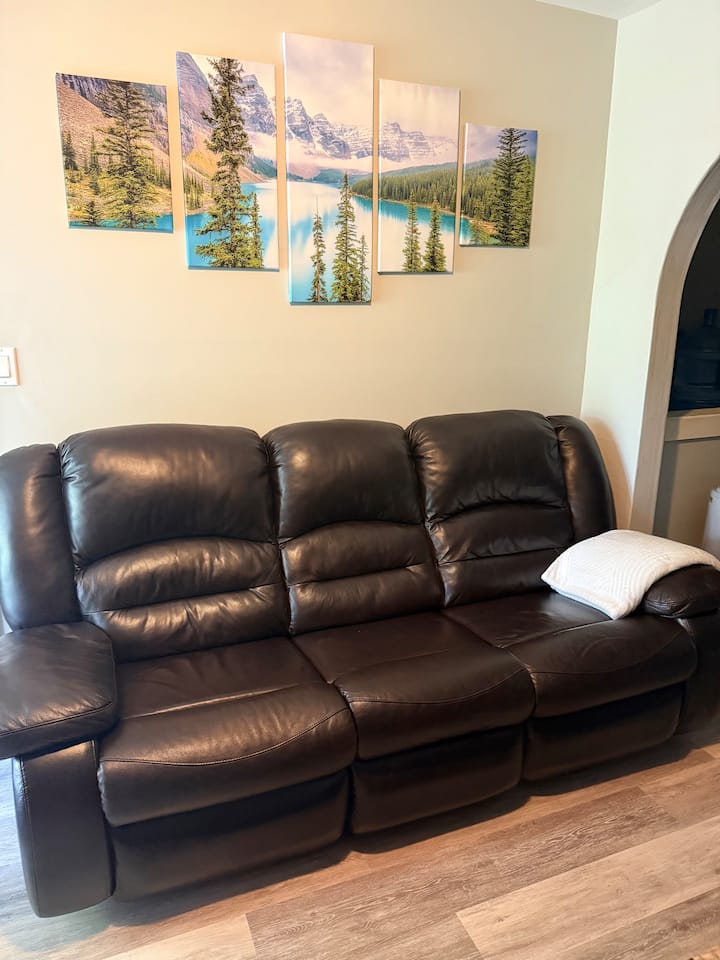 Pet-friendly Home. Fire Pit & Walk To Downtown - Drumheller