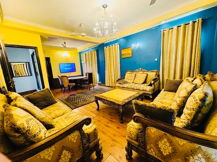 4bhk/ac/terrace/huge/55 Tv/fastwifi/nfc/parking - Delhi