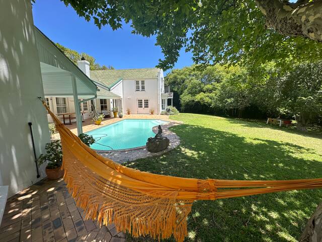 Farm Style Rustic Mansion, Hout Bay gallery image 2