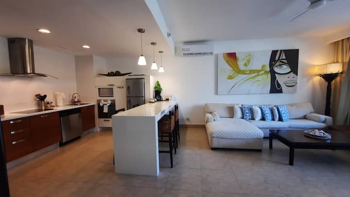 Nikki Residence/apto Planta Baja/frente A Playa - Playa Blanca, Panamá