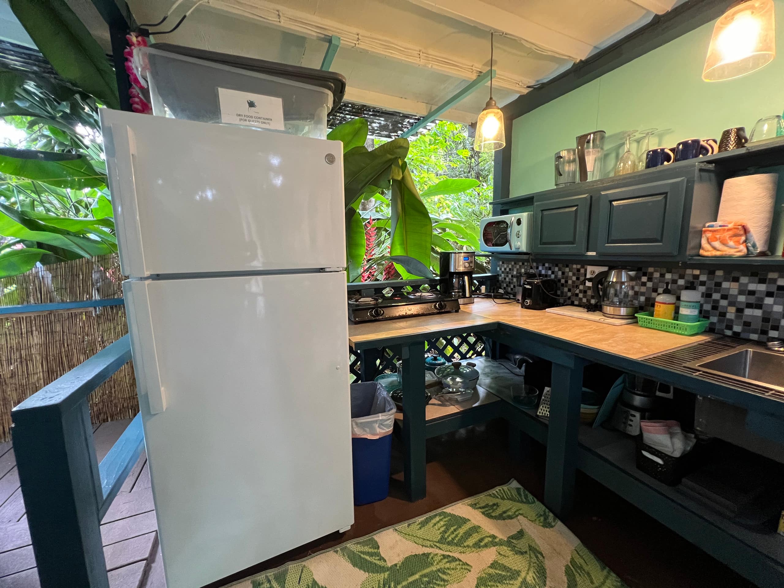 Guesthouse in Kealakekua · ★4.96 · 2 bedrooms · 2 beds · 1 private bath - Image 3