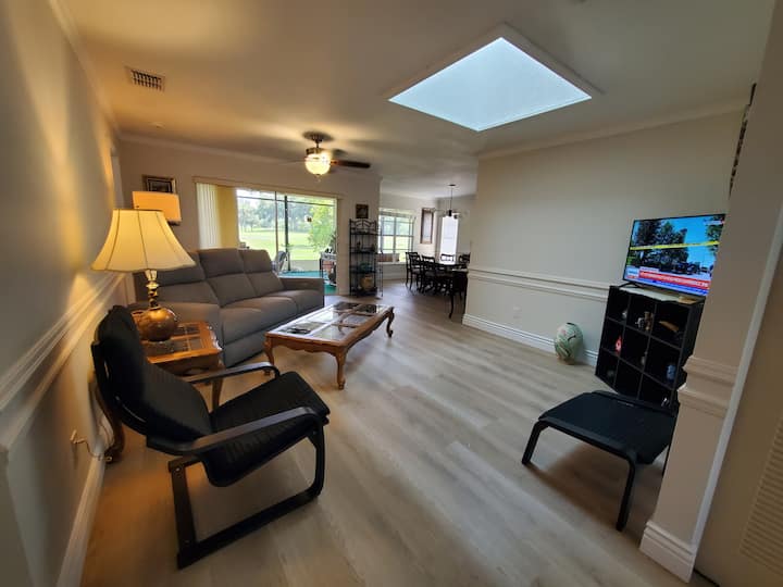2b/2b House, Golf, Renovated Kitchen, Baths! - Orlando