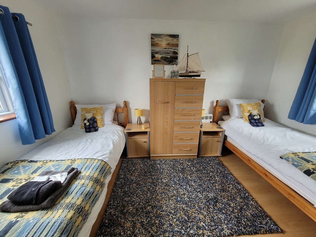 единични двойни легла