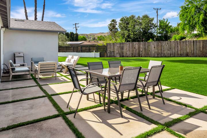 Luxury new remodeled Calabasas 4bd home gallery image 4