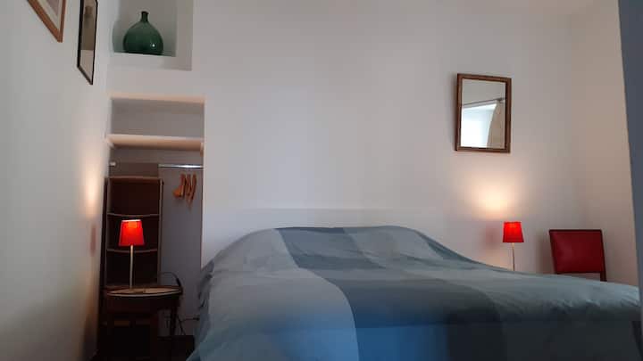 საძინებელი 2