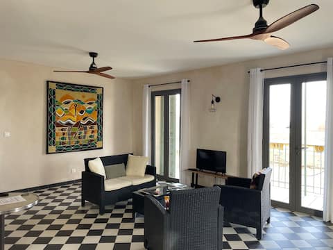 Saint-Louis Apartment on the 2nd Floor