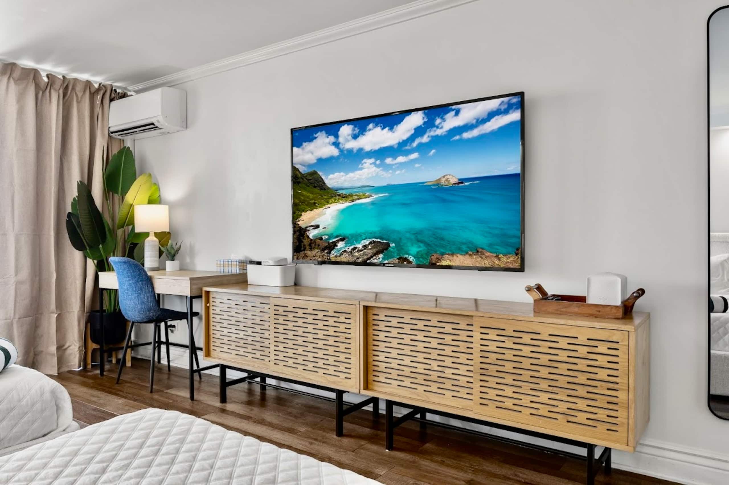 Condo in Honolulu · ★4.86 · Studio · 2 beds · 1 bath - Image 5