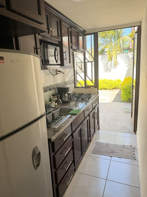Entire house in Ciudad Fernández, 3 bedrooms, A/C!!